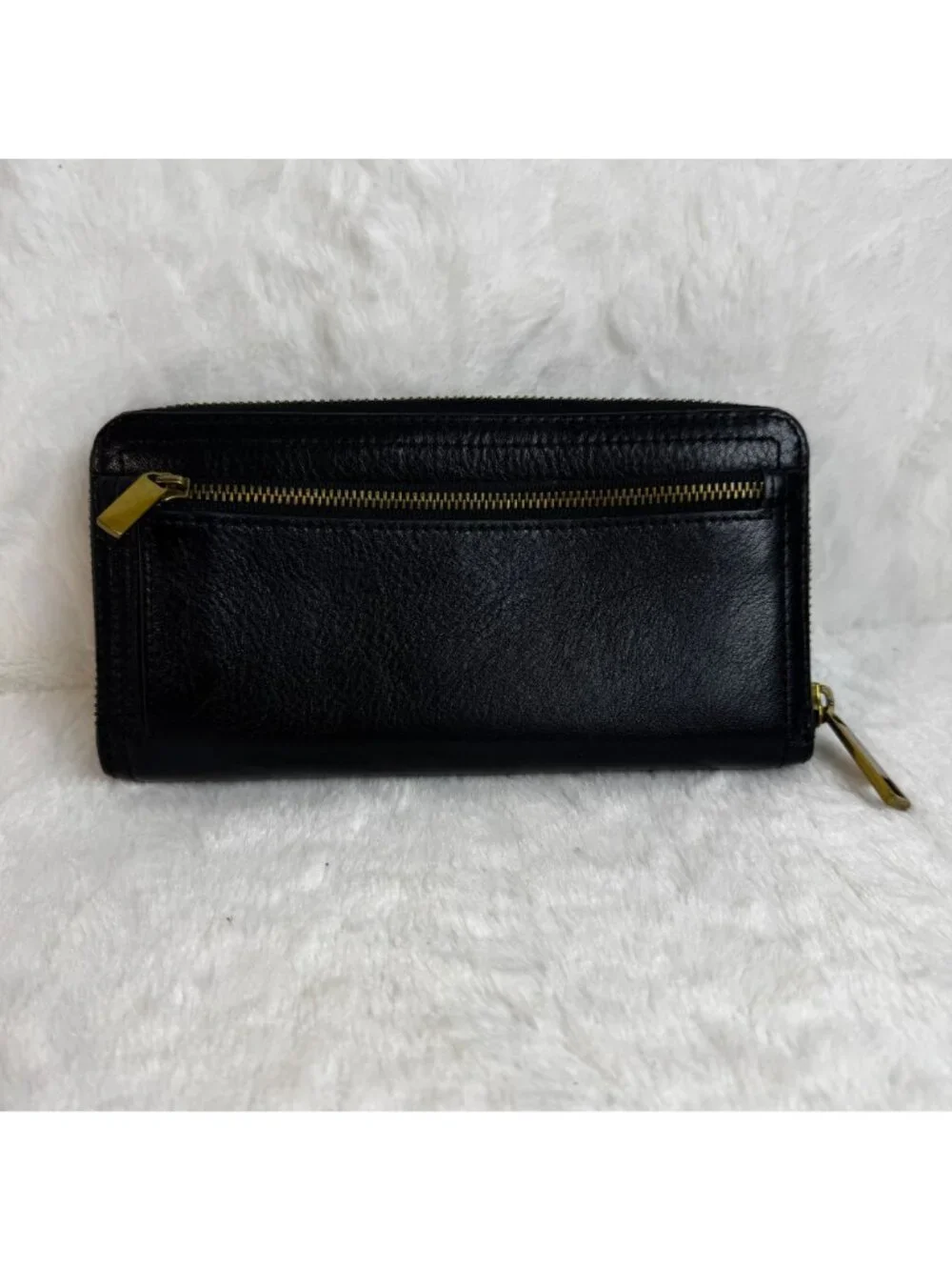 Fossil Black Leather Zip-Around Wallet Gold Accents Multiple Card Slots Logo - Picture 4 of 9